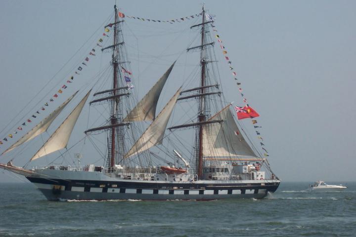 Parade of Sail Tall Ship